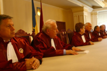 PNL intenţionează să atace majorarea TVA la Curtea Constituţională